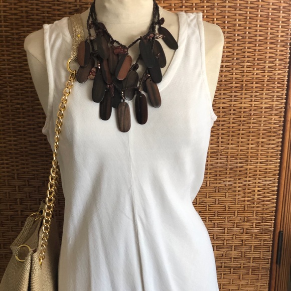 Eileen Fisher Bias cut. Designed to accentuate curves. - Picture 9 of 16